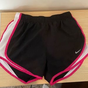 Nike Women’s Tempo Running Shorts